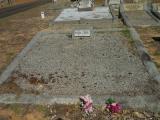 image of grave number 968612